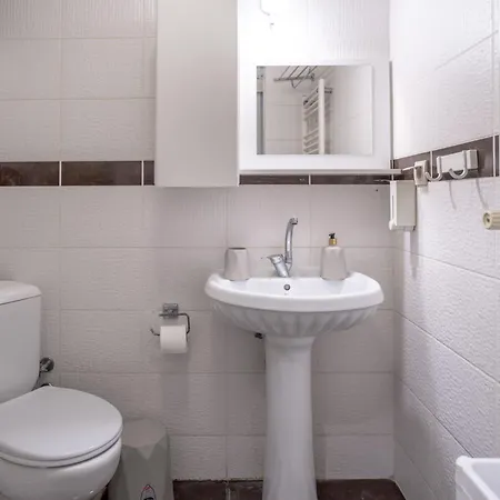 Cozy & Central 2br Designed Apt. In Beyoglu * Istanbul